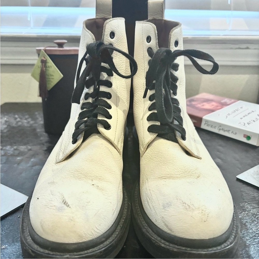 Women’s Frye Alice White Leather Combat Boots - Picture 13 of 16